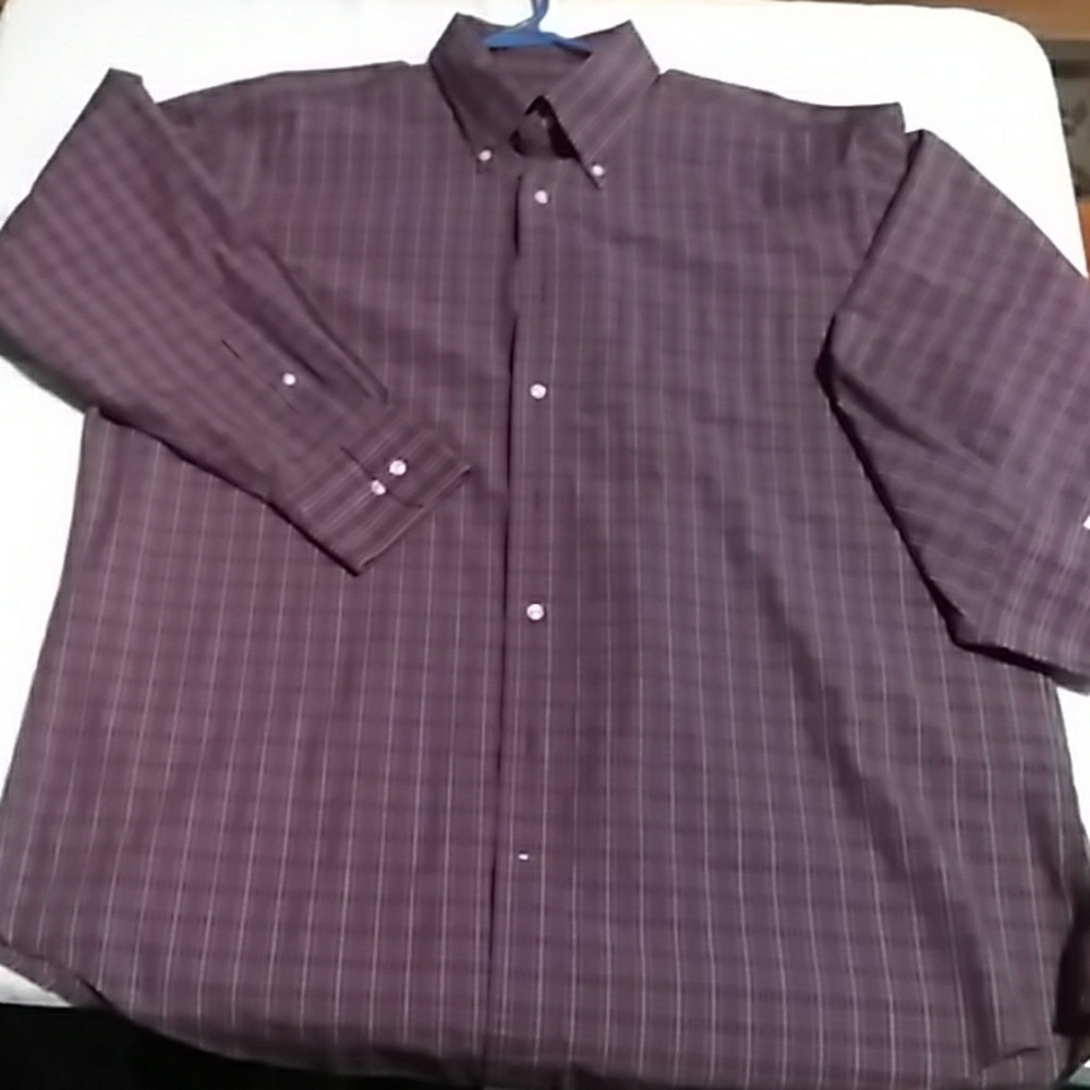 Tommy Hilfiger plaid button down shirt size XL
